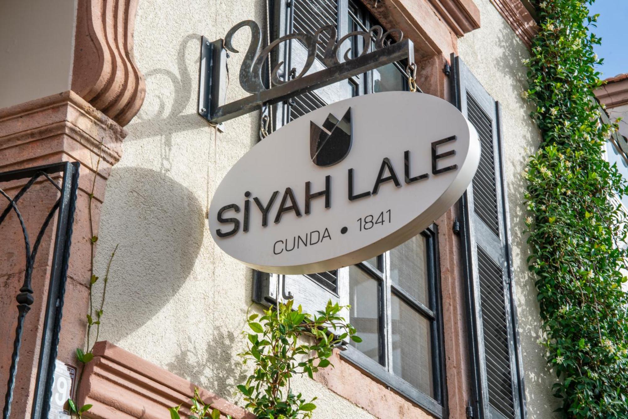 Hotel Siyah Lale Cunda 1841 (Adults Only) Ayvalı Exterior foto